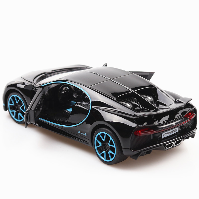 Modellino di Supercar Chiron i - Photography Lighting Simulator Free recensione e prezzo