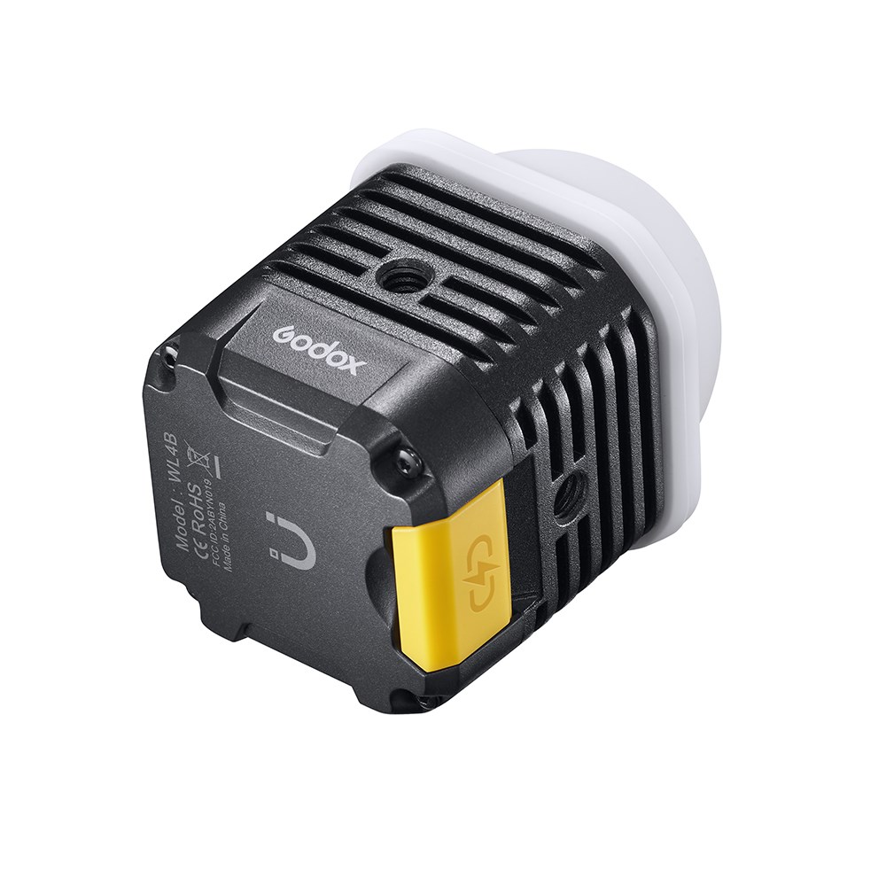 Disponibile Godox WL4B 5600K L - Photography Mobile Lighting recensione e prezzo